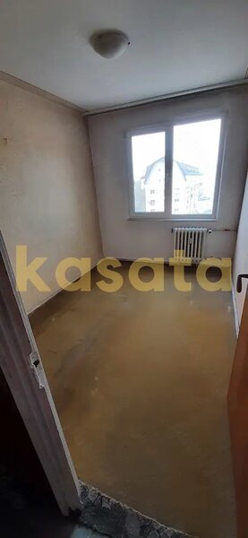 Liviu Rebreanu, metrou, 3 camere.